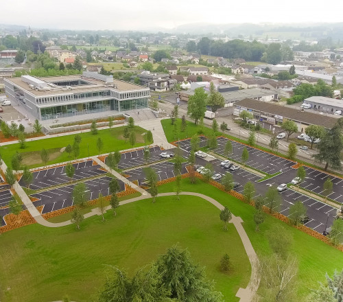 Travaux des aménagements extérieurs du nouveau siège du Crédit Agricole des Savoie